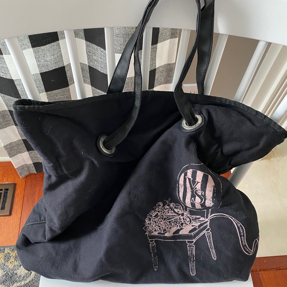 Victoria’s Secret Holiday exclusive tote bag